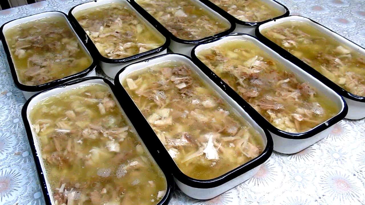 Як приготувати смачний, прозорий, домашній холодець без желатину – холодець із свинної рульки